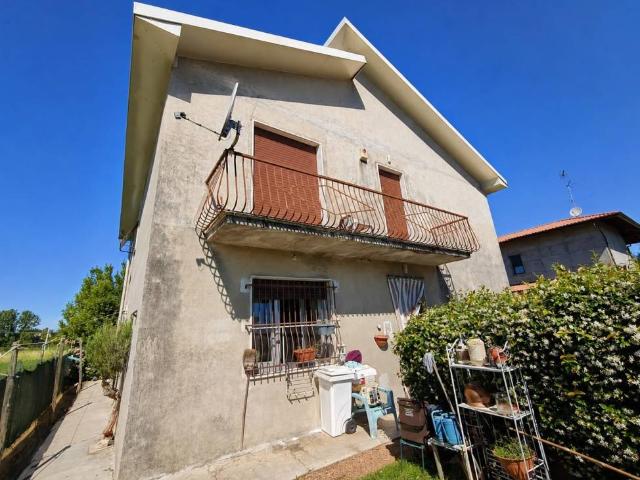 Villa in vendita a Tradate VA