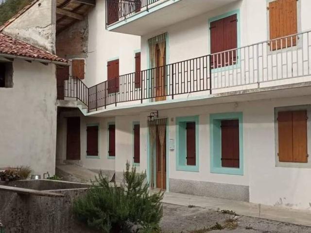 Villa in vendita a Tramonti di Sotto PN