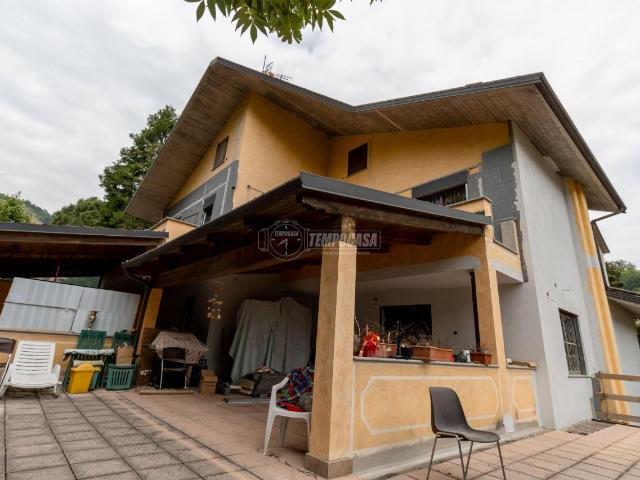 Villa in vendita a Trana