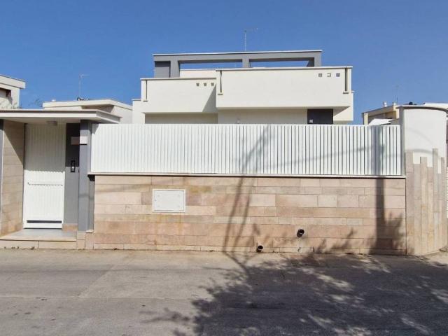 Villa in vendita a Trani BT