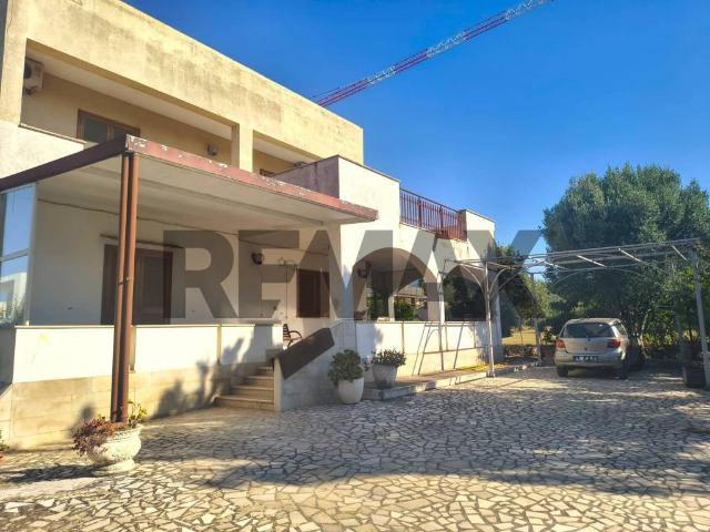 Villa in vendita a Trani BT