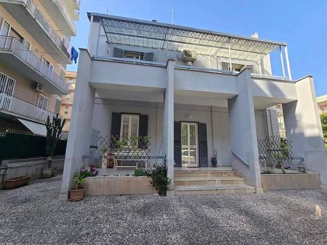 Villa in vendita a Trani BT