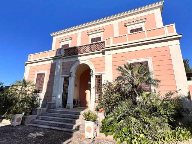 Villa in vendita a Trani BT