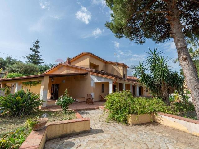 Villa in vendita a Trappeto