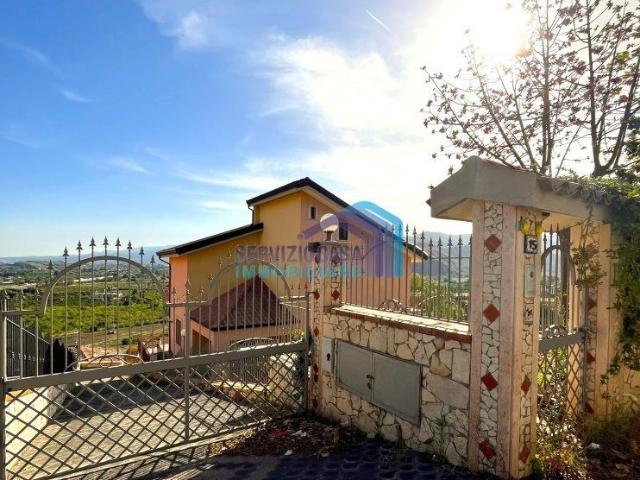 Villa in vendita a Trappitello, Taormina