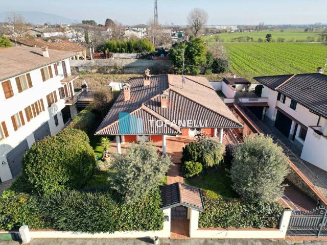 Villa in vendita a Travagliato BS
