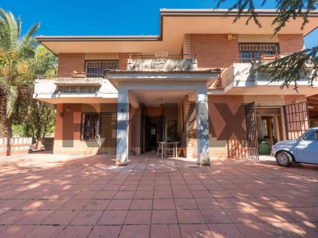 Villa in vendita a Trecastagni CT