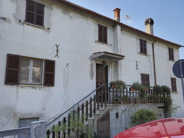 Villa in vendita a Trecastelli AN