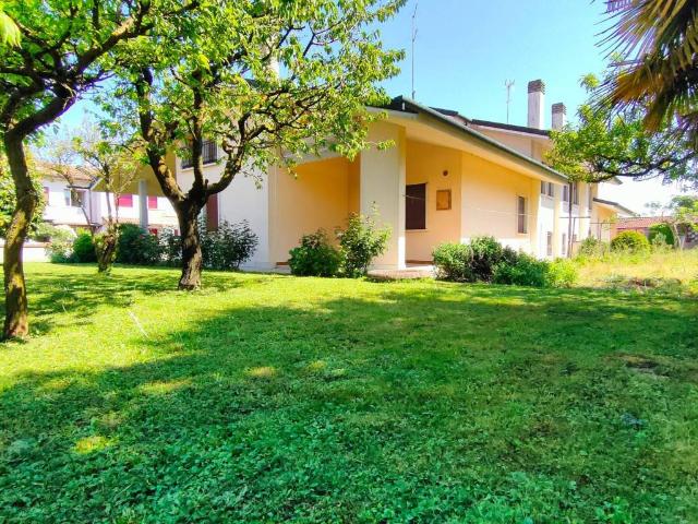 Villa in vendita a Trebaseleghe PD