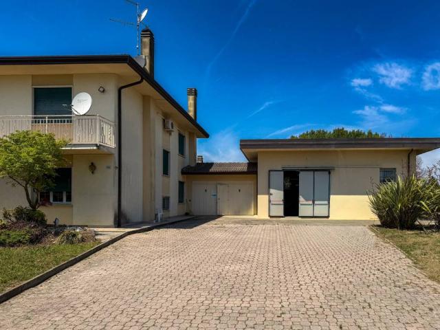Villa in vendita a Trebaseleghe PD