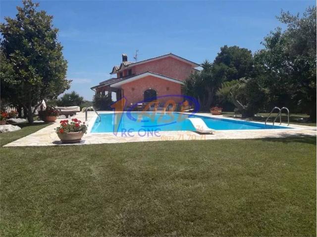 Villa in vendita a Treglio CH