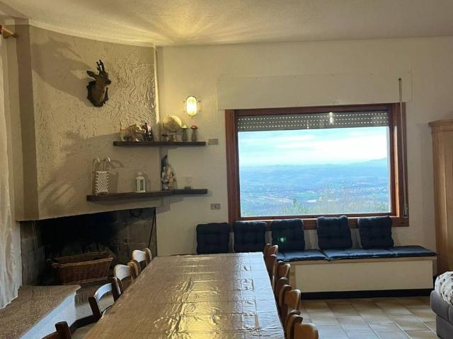 Villa in vendita a Treia MC