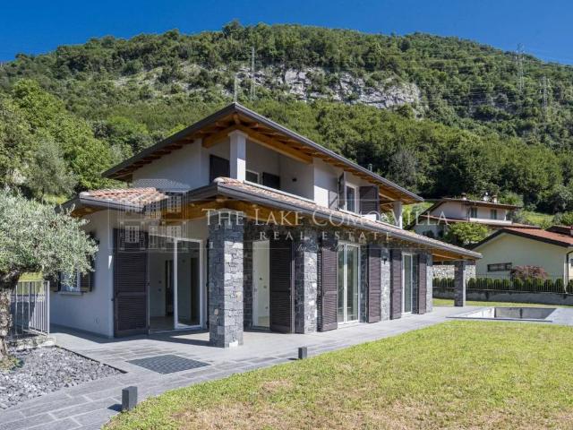 Villa in vendita a Tremezzina CO