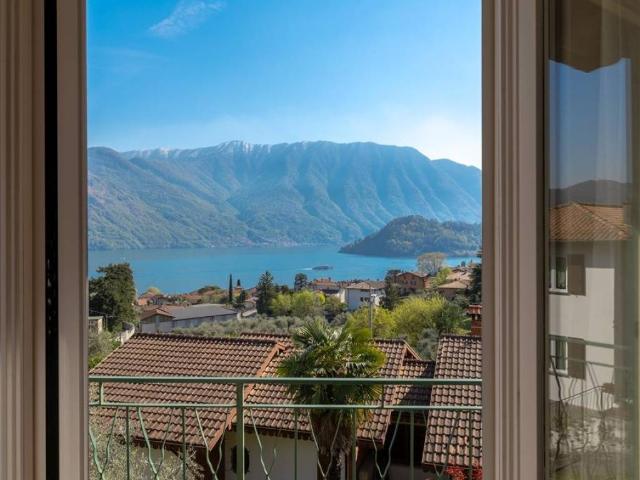 Villa in vendita a Tremezzina CO