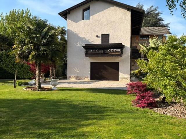 Villa in vendita a Trento TN