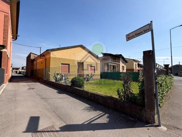 Villa in vendita a Trenzano BS