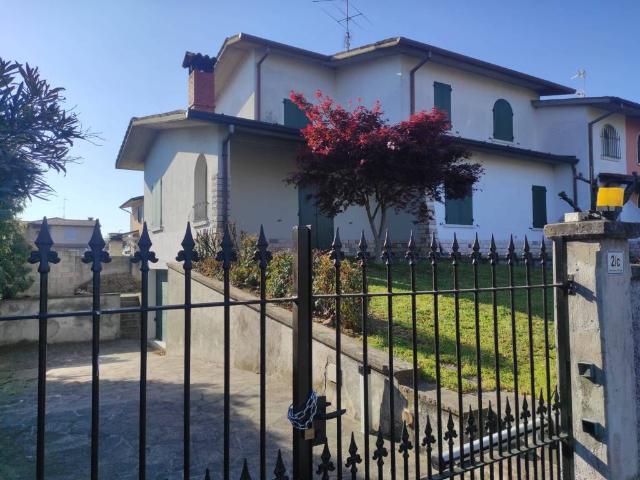 Villa in vendita a Trenzano BS