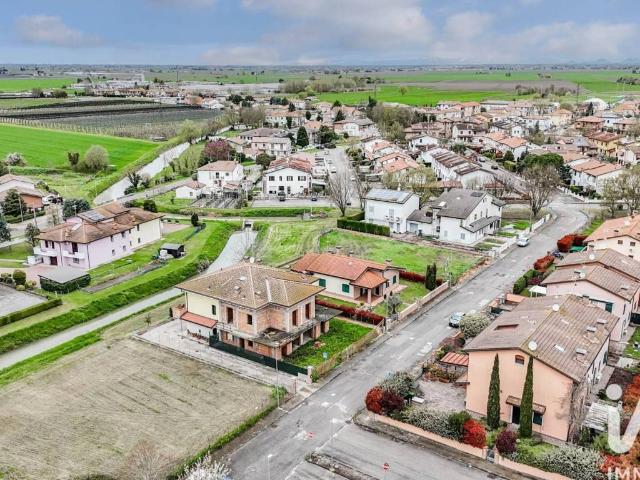 Villa in vendita a Tresignana FE