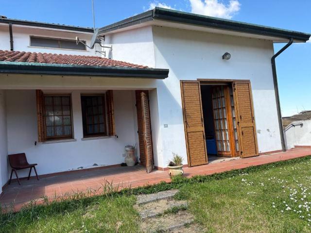 Villa in vendita a Tresignana FE