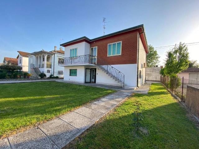 Villa in vendita a Tresignana FE