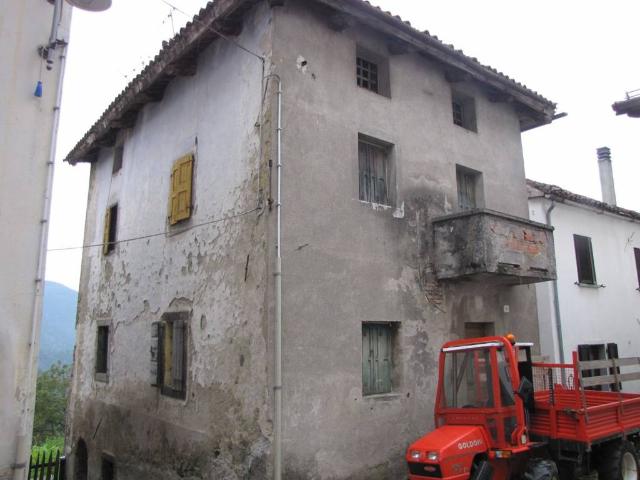 Villa in vendita a Treppo Ligosullo UD