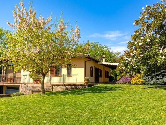 Villa in vendita a Trevignano Romano RM
