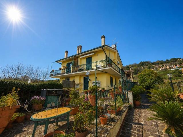 Villa in vendita a Trevignano Romano RM