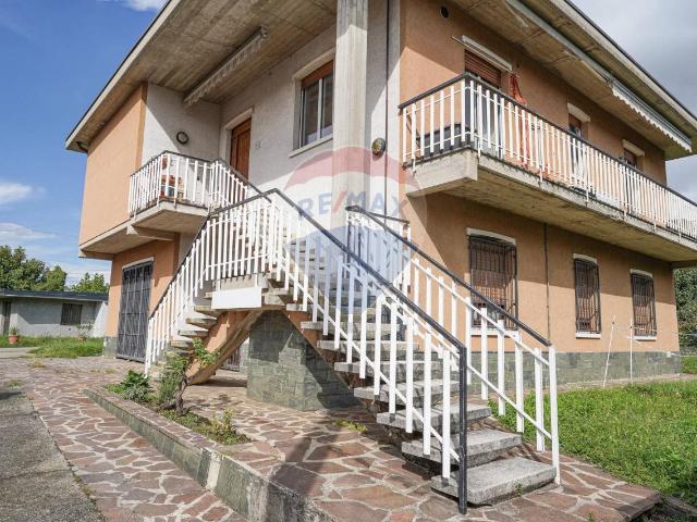 Villa in vendita a Treviolo