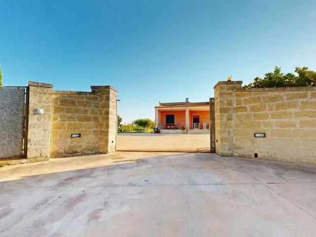 Villa in vendita a Tricase LE