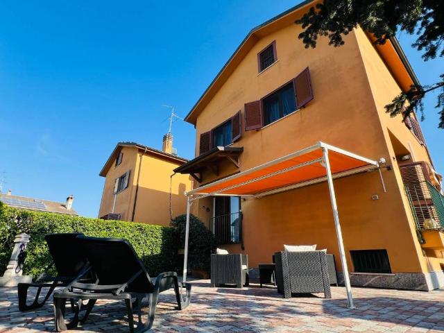 Villa in vendita a Tribiano MI