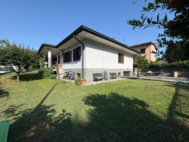 Villa in vendita a Tribiano MI