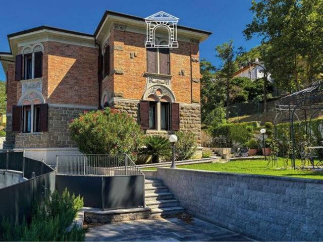 Villa in vendita a Trieste