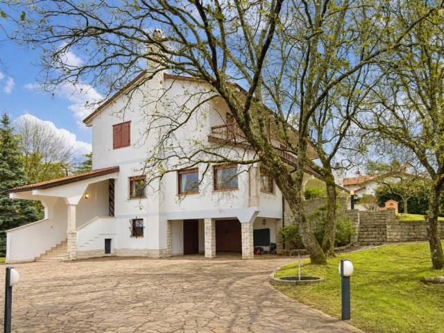 Villa in vendita a Trieste TS