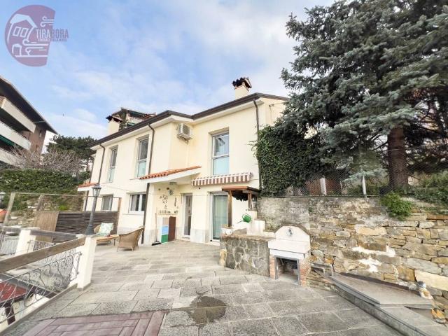 Villa in vendita a Trieste TS