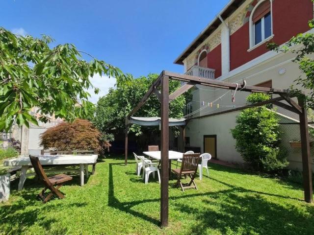 Villa in vendita a Trieste TS