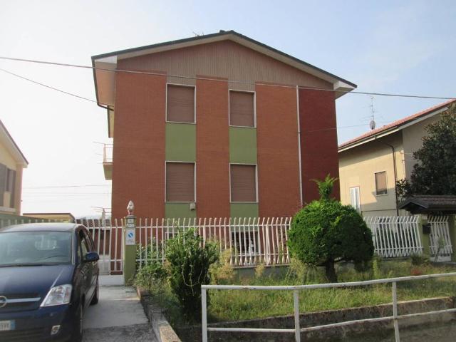 Villa in vendita a Trino VC
