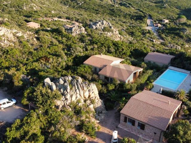 Villa in vendita a Trinità d'Agultu e Vignola OT