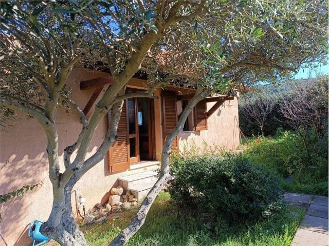 Villa in vendita a Trinità d'Agultu e Vignola OT