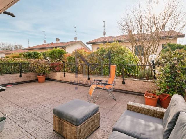 Villa in vendita a Triuggio MB