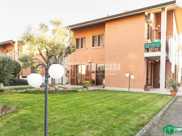 Villa in vendita a Triuggio MB