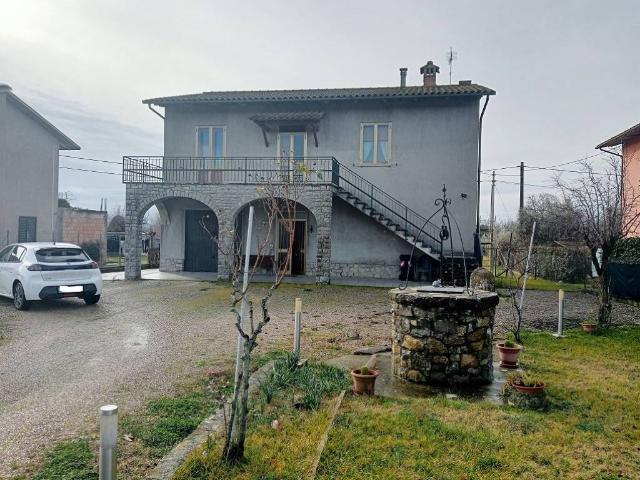Villa in vendita a Tuoro sul Trasimeno PG