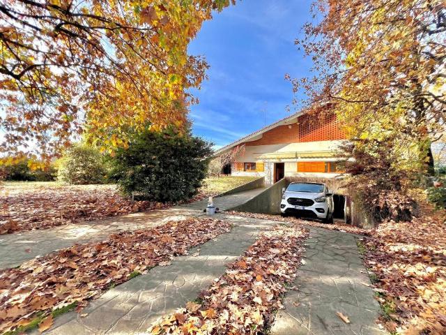 Villa in vendita a Turate CO