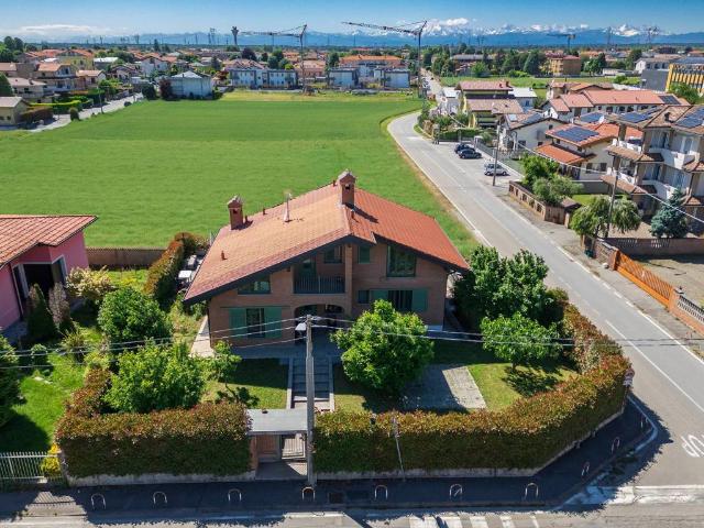 Villa in vendita a Turate CO