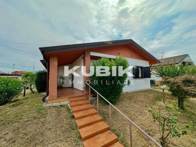 Villa in vendita a Udine UD