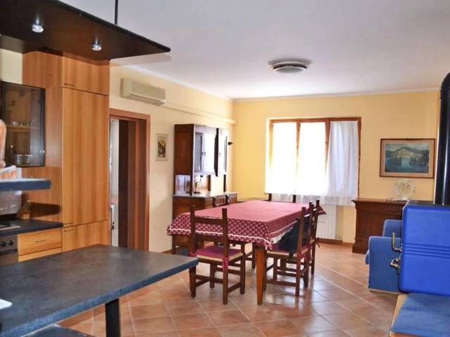 Villa in vendita a Urbino PU