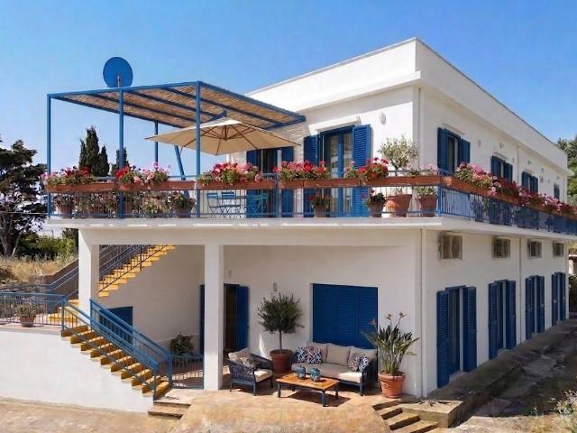 Villa in vendita a Ustica PA