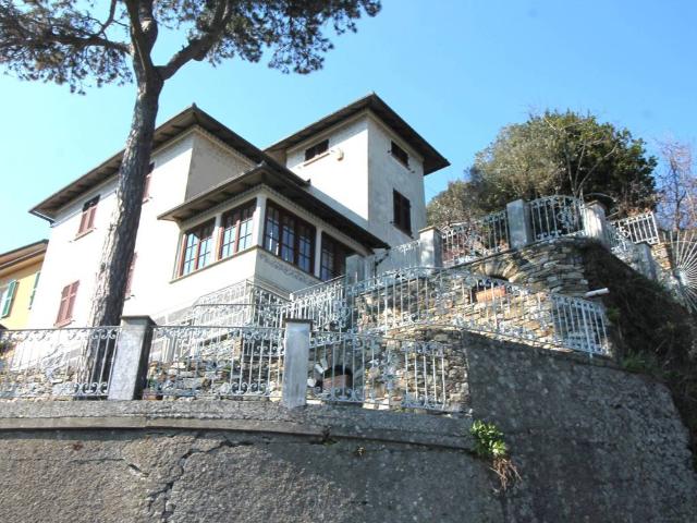 Villa in vendita a Uscio GE