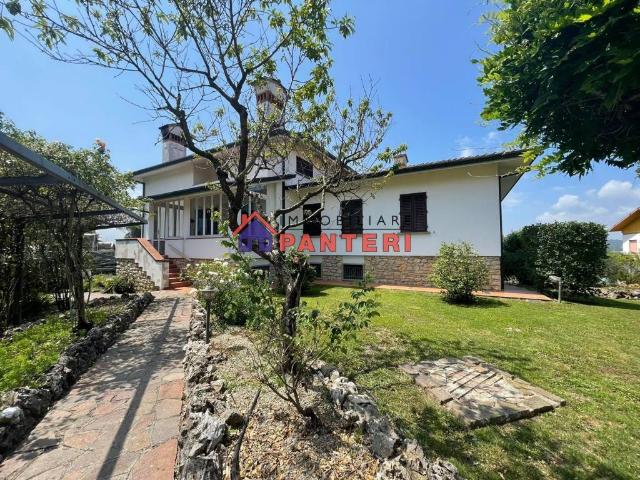 Villa in vendita a Uzzano PT