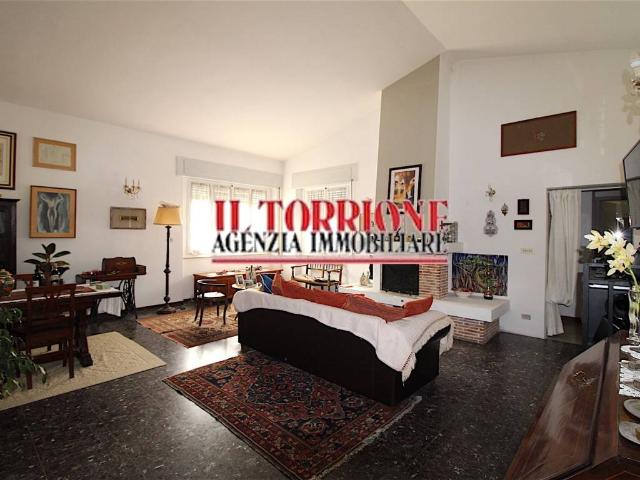 Villa in vendita a Uzzano PT