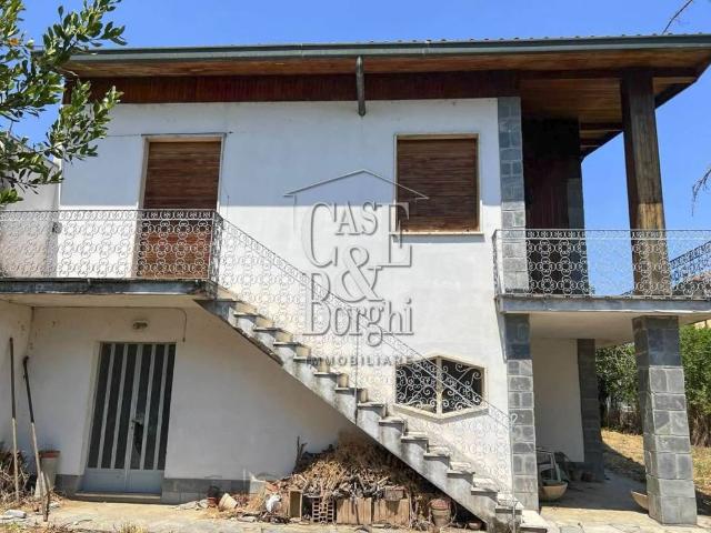 Villa in vendita a Voghera PV
